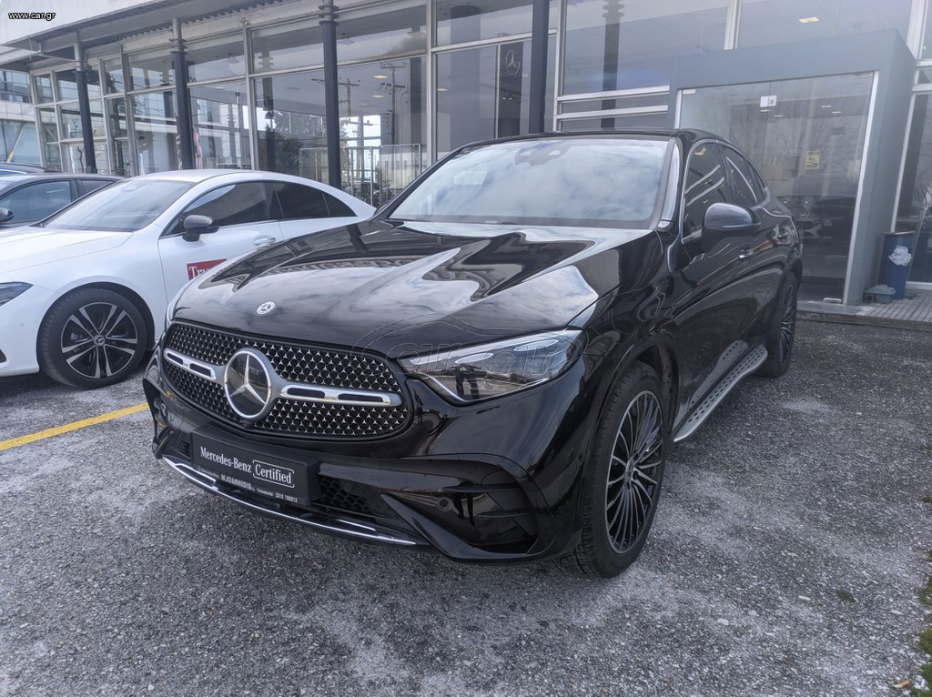 Mercedes-Benz GLC Coupe '24 AMG Line 300 de 4Matic Coupe6